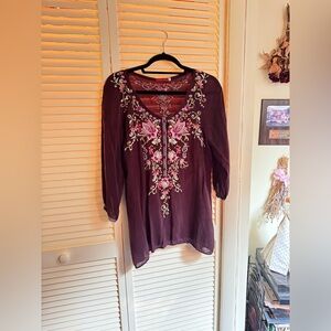 Johnny Was Size M Purple Floral Embroidered Blouse